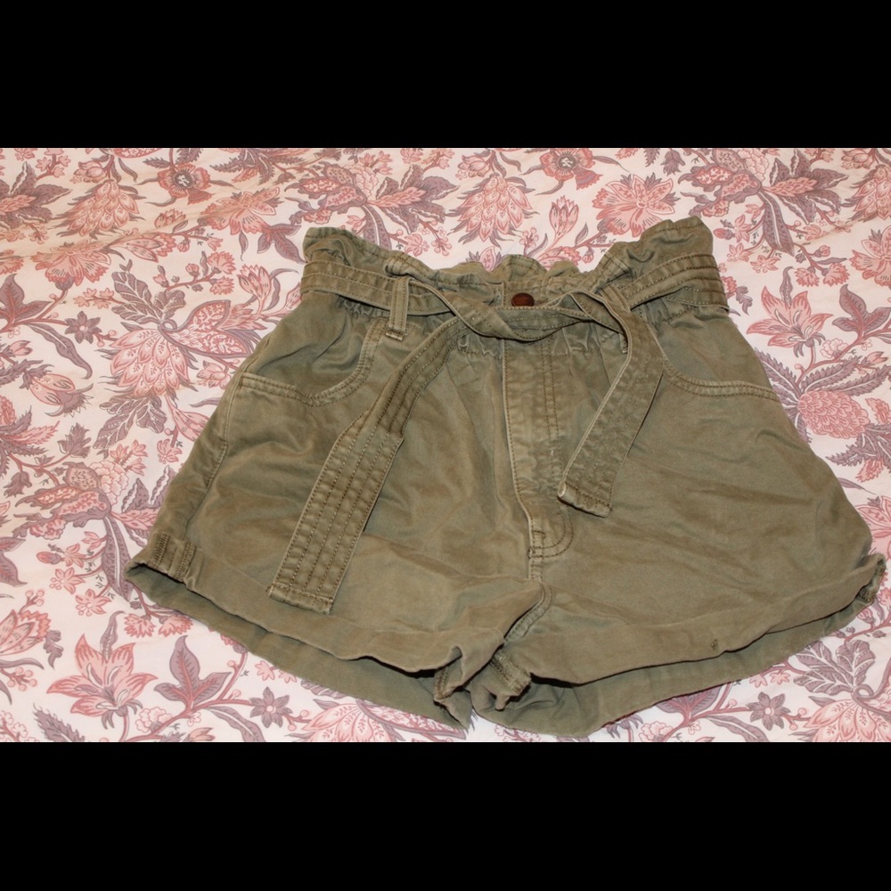 Olive Avalon Shorts